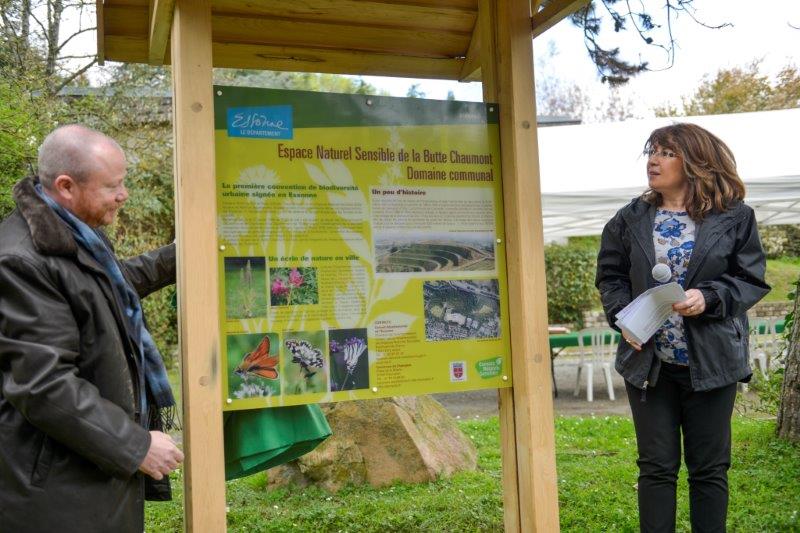 Le Conseil départemental signe la première convention de biodiversité urbaine avec la commune de Champlan